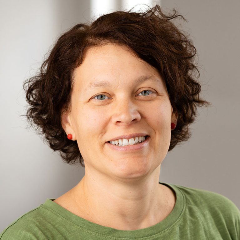 Andrea Fleßner-Polychronidis: Fachärztin für Kinder- & Jugendpsychiatrie Kirchrode, Hannover – Portrait Frau Möbus