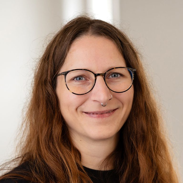 Andrea Fleßner-Polychronidis: Fachärztin für Kinder- & Jugendpsychiatrie Kirchrode, Hannover – Portrait Frau Unger-Jablonski